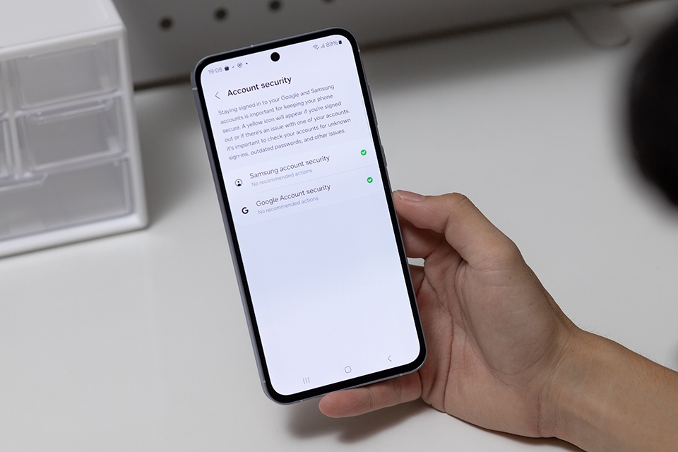 Samsung Galaxy A55 5G khiến người dùng ngỡ như đang cầm flagship trên tay 21