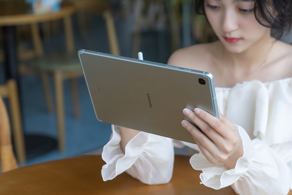 Samsung Galaxy Tab S6 Lite giúp gia đình trẻ gắn kết yêu thương 2