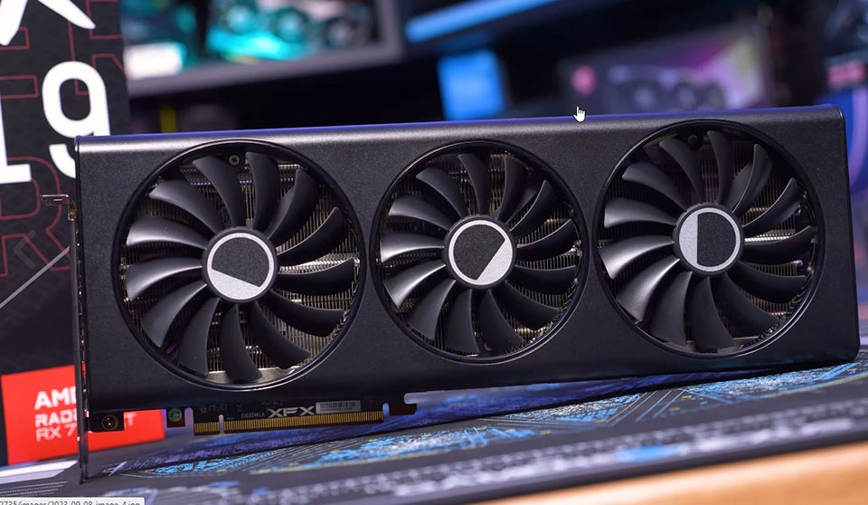 RX 7700 XT - Ảnh 06