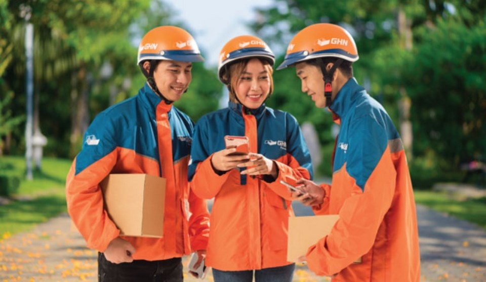 Làm thế nào để nhận hàng từ kho HCM 20 của GHN?