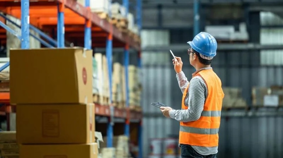 Đây là kho trung chuyển chính cho nên không thể đến lấy hàng trực tiếp