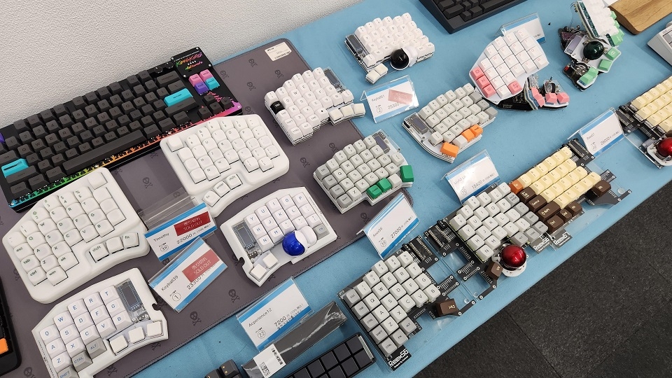 Bàn phím cơ Custom là gì? Tổng quan và lợi ích