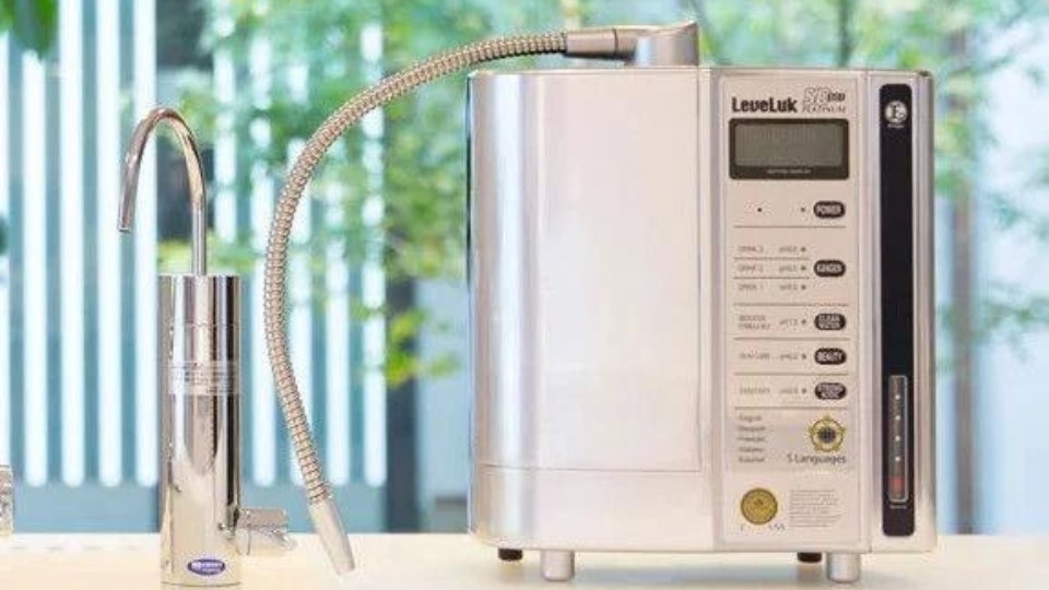 Máy lọc nước ion kiềm Kangen LeveLuk SD501 7 tấm điện cực