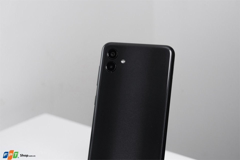 Samsung A04 giá bao nhiêu? (hình 6)