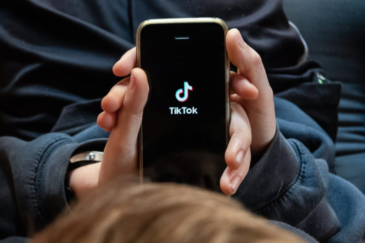 Làm sao để biết video TikTok lên xu hướng đạt lượng view khủng? Lý do làm video không thể viral hình 5