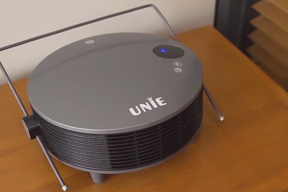 Máy sưởi gốm Unie 2000W UE-125