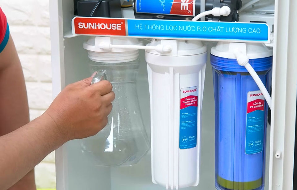 Thay lõi lọc nước Sunhouse - Ảnh 08