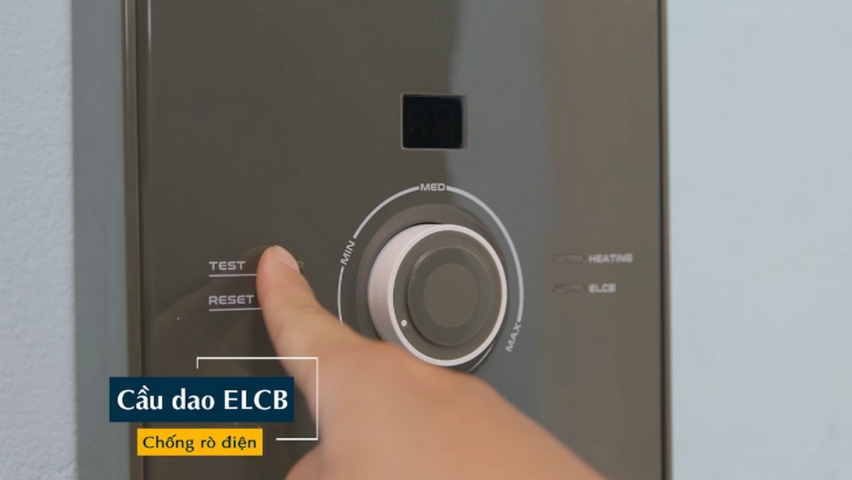 máy nước nóng trực tiếp Ariston 4500W AURES PREMIUM+ 4.5P - hình 4