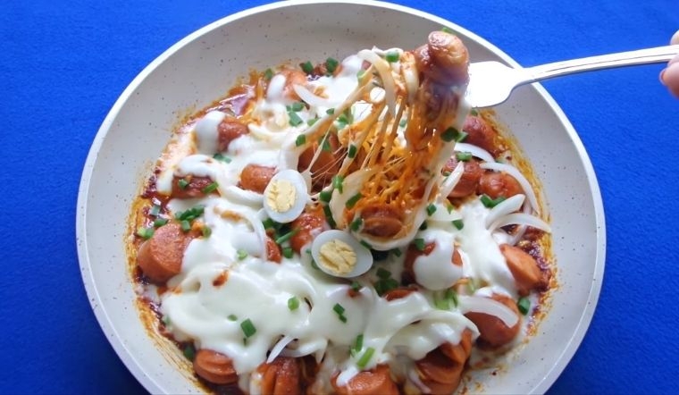 xúc xích phô mai (ảnh 14)