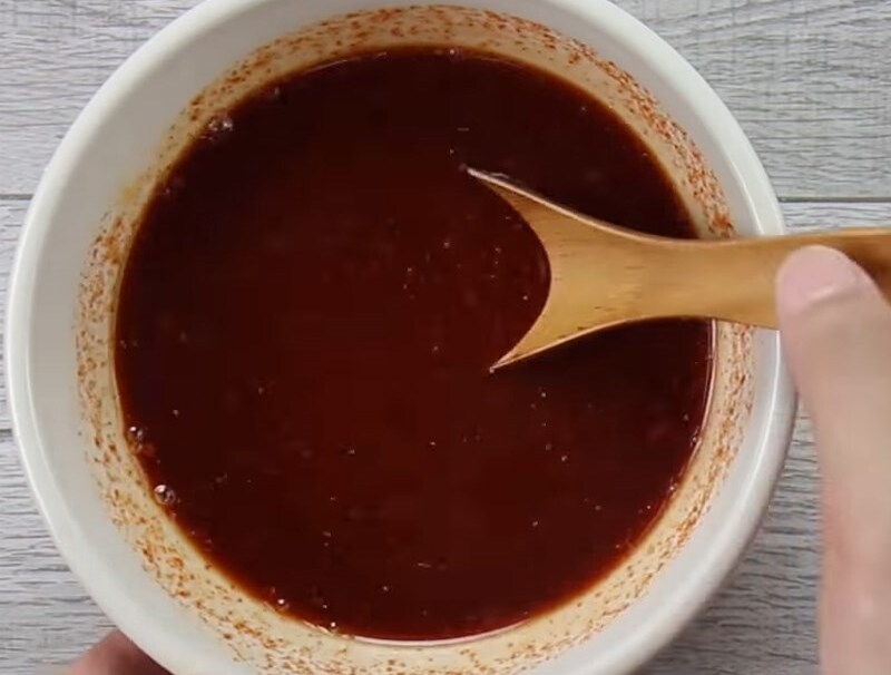 Xúc xích sốt phô mai (ảnh 4)