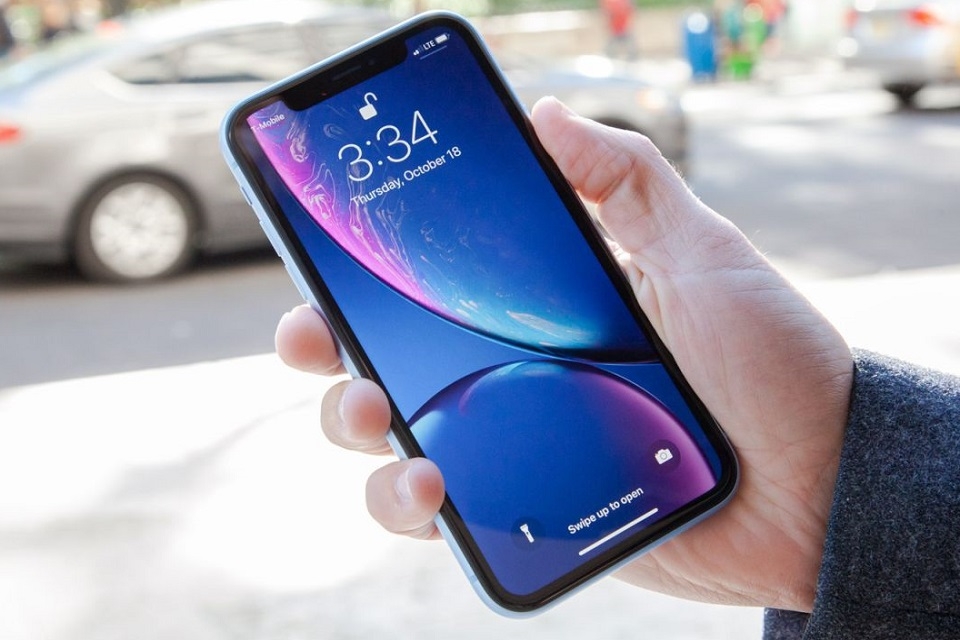 So sánh giữa RAM và ROM