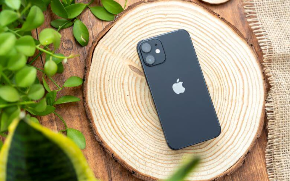 Nhược điểm của iPhone TBH