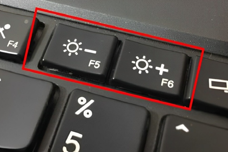 Tổ hợp phím tăng độ sáng màn hình PC 4