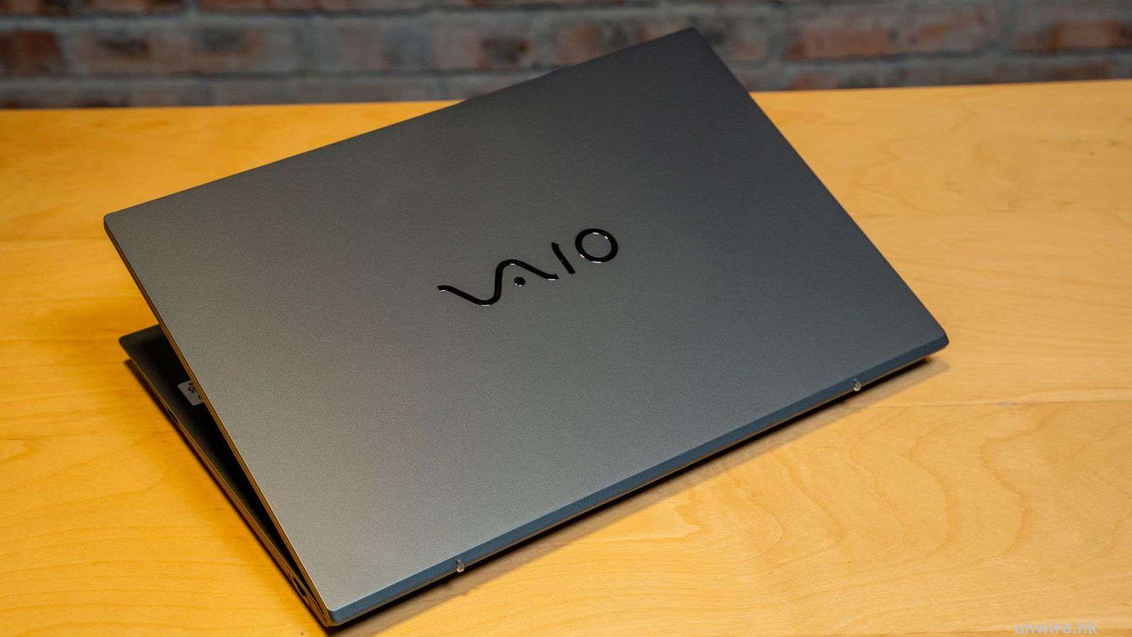 laptop doanh nhân giá rẻ dưới 25 triệu 10
