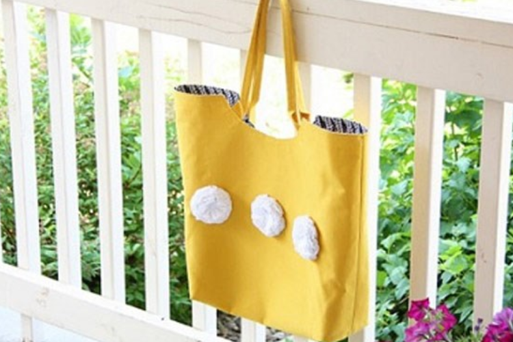 Bật mí nhanh cách giặt giày, túi vải Canvas vừa sạch, vừa bền màu mà không phải ai cũng biết tới hình 3