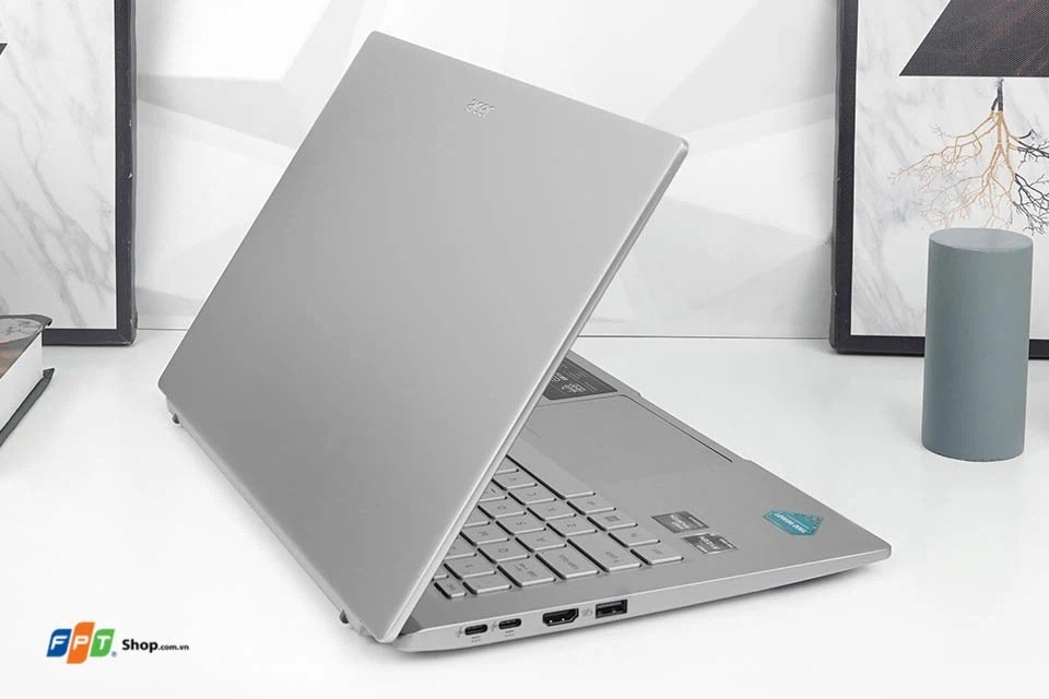 laptop văn phòng dưới 25 triệu mỏng nhẹ - hình 1