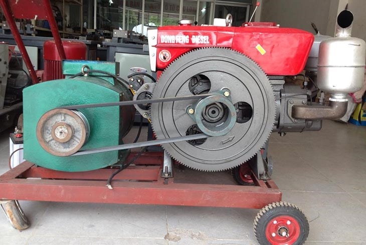 Máy phát điện chạy dầu và máy phát điện chạy xăng loại nào tốt hơn? Ưu - nhược điểm của mỗi loại 5