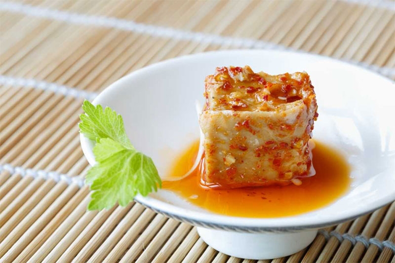Chao để lâu có ăn được không hình 1