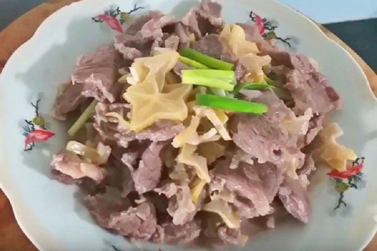 Cách chế biến thịt trâu xào khế (Hình 5)