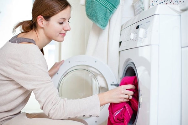 Có nên để quần áo trong máy giặt qua đêm 6