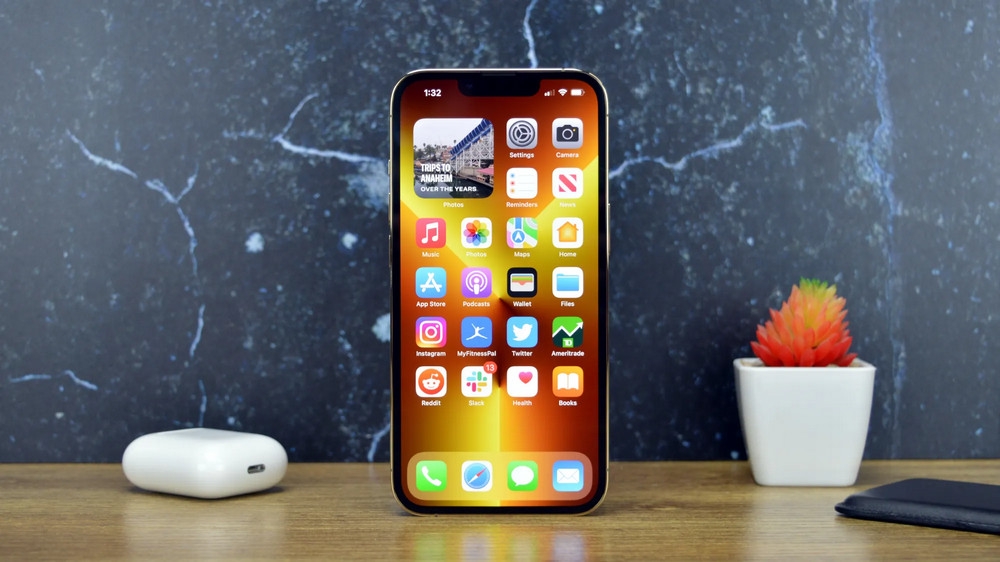 So sánh iPhone 11 Pro Max và 12 Pro Max - hình 4