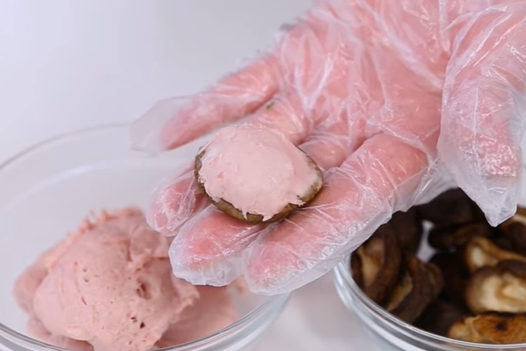 2 cách nấu canh nấm hương bổ dưỡng và thơm ngon khó cưỡng cho bữa cơm gia đình - Hình 2