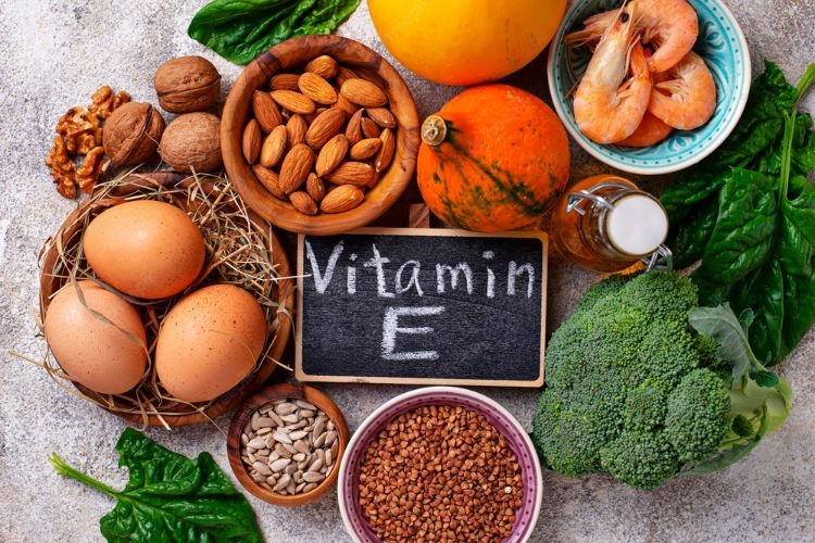vitamin e tốt cho mắt