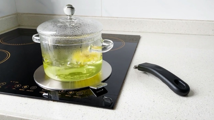 Bếp từ Bosch có kén nồi không? (hình 2)