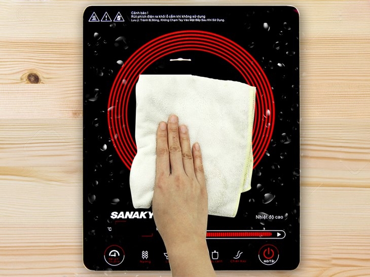 Vệ sinh bếp hồng ngoại cụ thể ra sao? Bí quyết giữ cho bếp luôn sáng bóng như mới 5