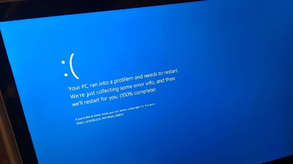Laptop Dell chạy chậm và thường xuyên bị treo máy, có thể do ổ cứng bị lỗi