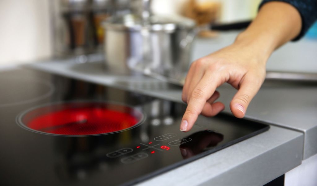Hướng dẫn cách sử dụng bếp hồng ngoại cho người mới an toàn, tiết kiệm điện 1