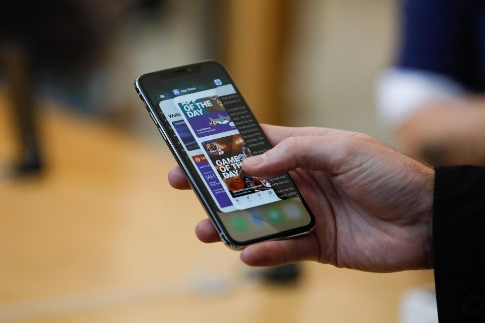 Tại sao không tải được Shopee trên iPhone 6