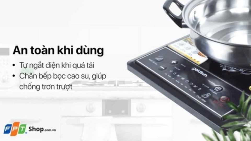Bếp điện từ Goldsun GIC3201-M