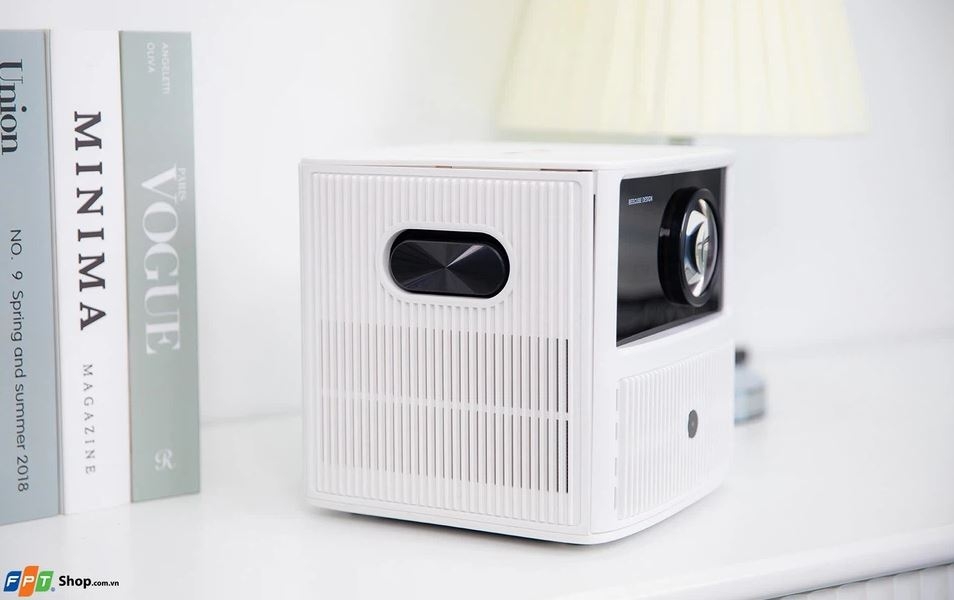 máy chiếu beecube 03