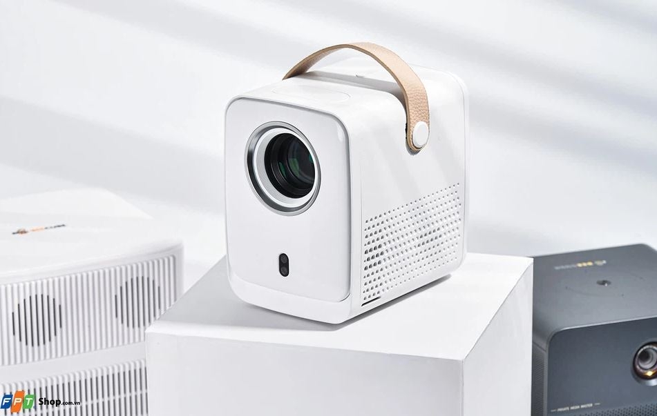 máy chiếu beecube 04