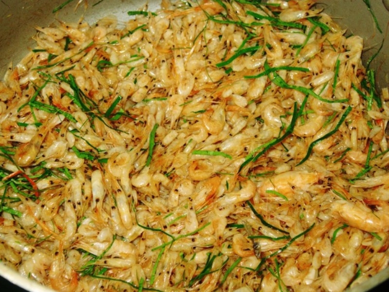 cách rang tép khô 5