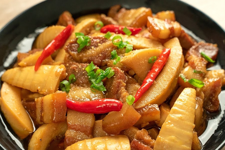 cách kho măng khô với thịt heo ngày tết - Ảnh 4