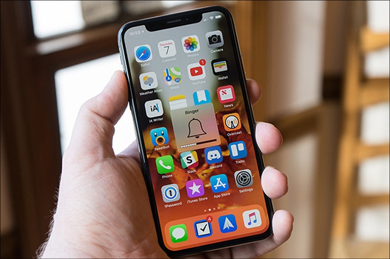 nút tăng giảm âm lượng iPhone không bấm được 2