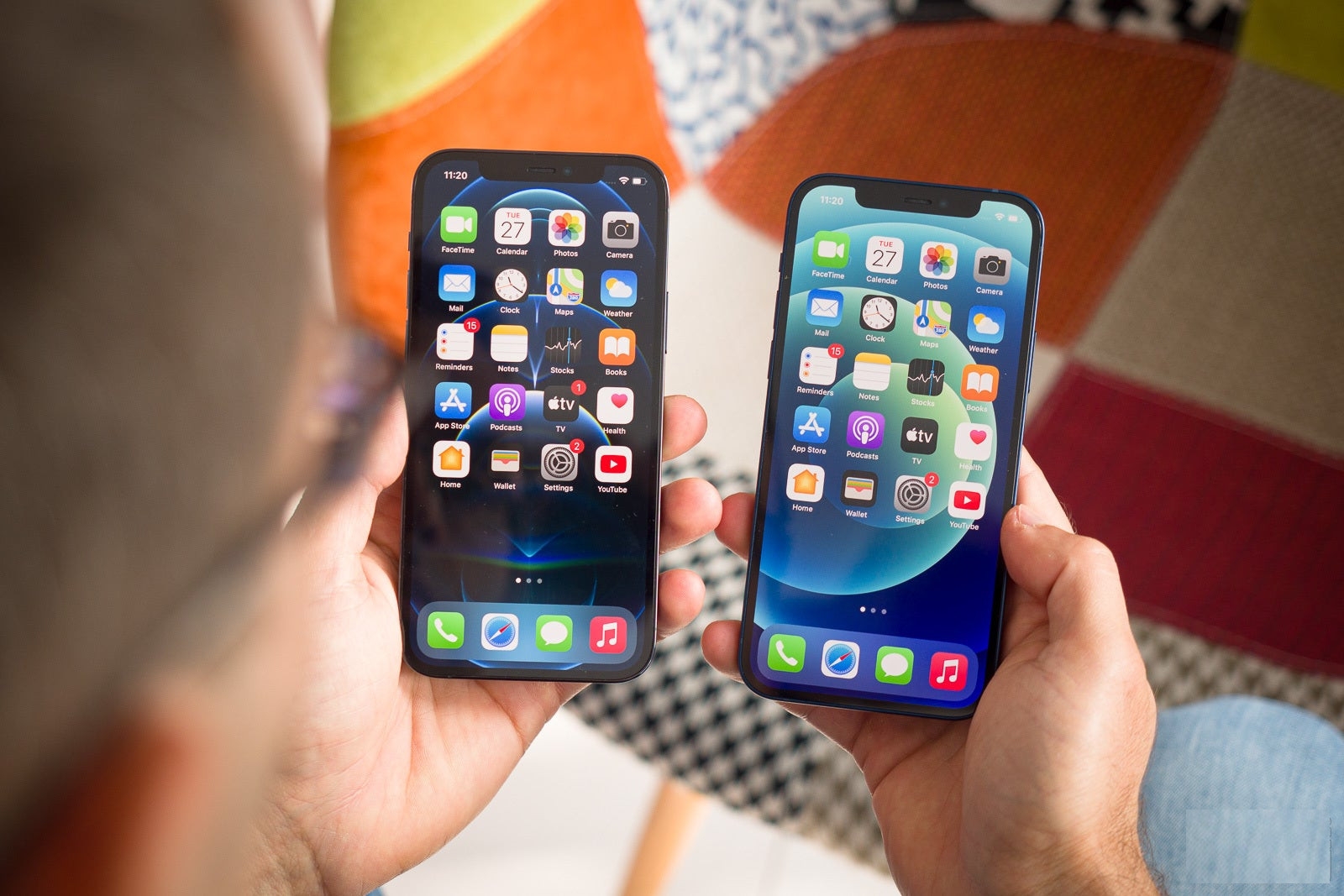 So sánh iPhone 12 và 12 Pro - hình 1