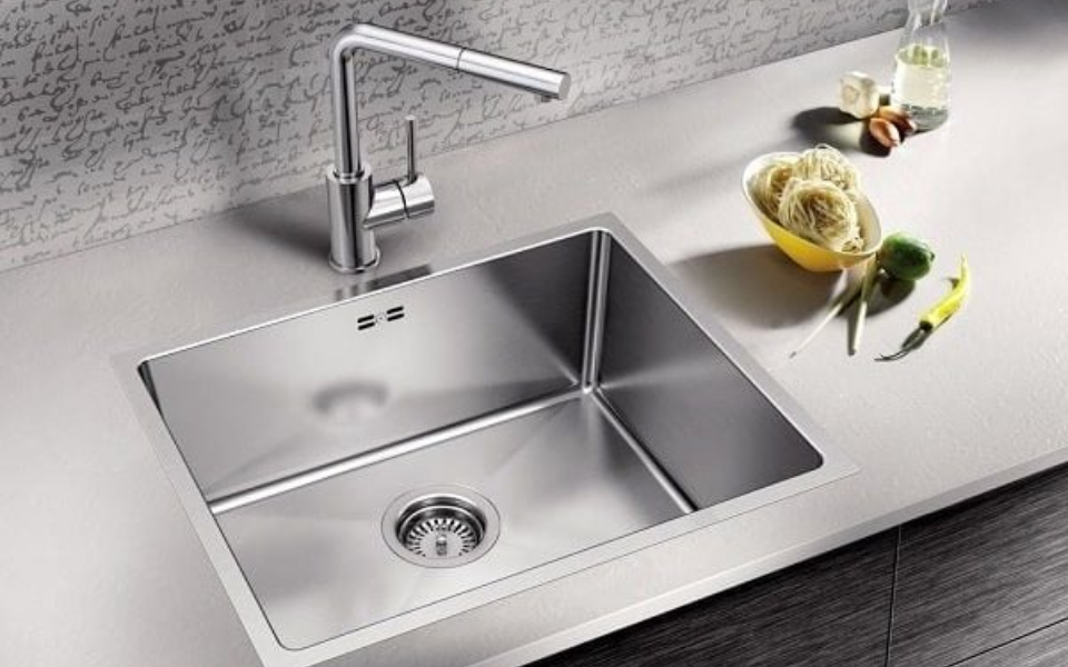 Thay thế bồn rửa chén tốt hơn