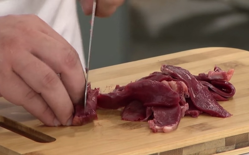 Cách làm món tim cật xào thập cẩm (Hình 3)