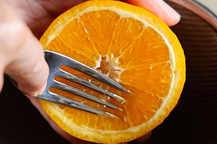 Vắt cam bằng tay