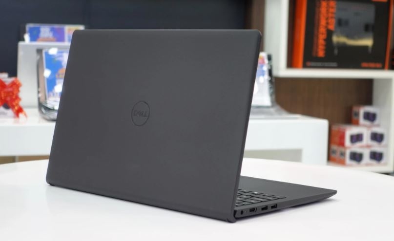 laptop dell cho sinh viên marketing 2024 06