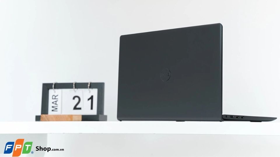 Laptop Dell Inspiron 15 N3520 i5 8GB