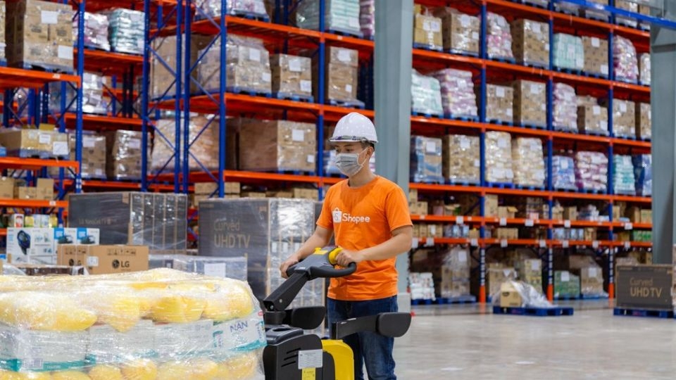 Mất bao lâu để nhận hàng vận chuyển từ kho hàng 50 HCM warehouse inbound?