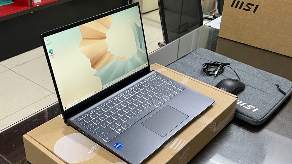 Laptop MSI Modern 14 (618VN)
