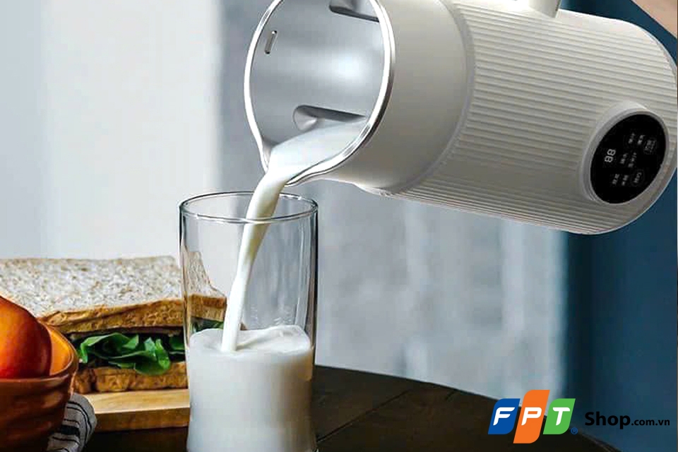 Máy làm sữa hạt Magic Eco được trang bị nhiều hiều tính năng thông minh, đa chức năng.