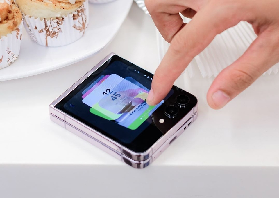 Galaxy Z Flip6 có chống nước không (ảnh 3)