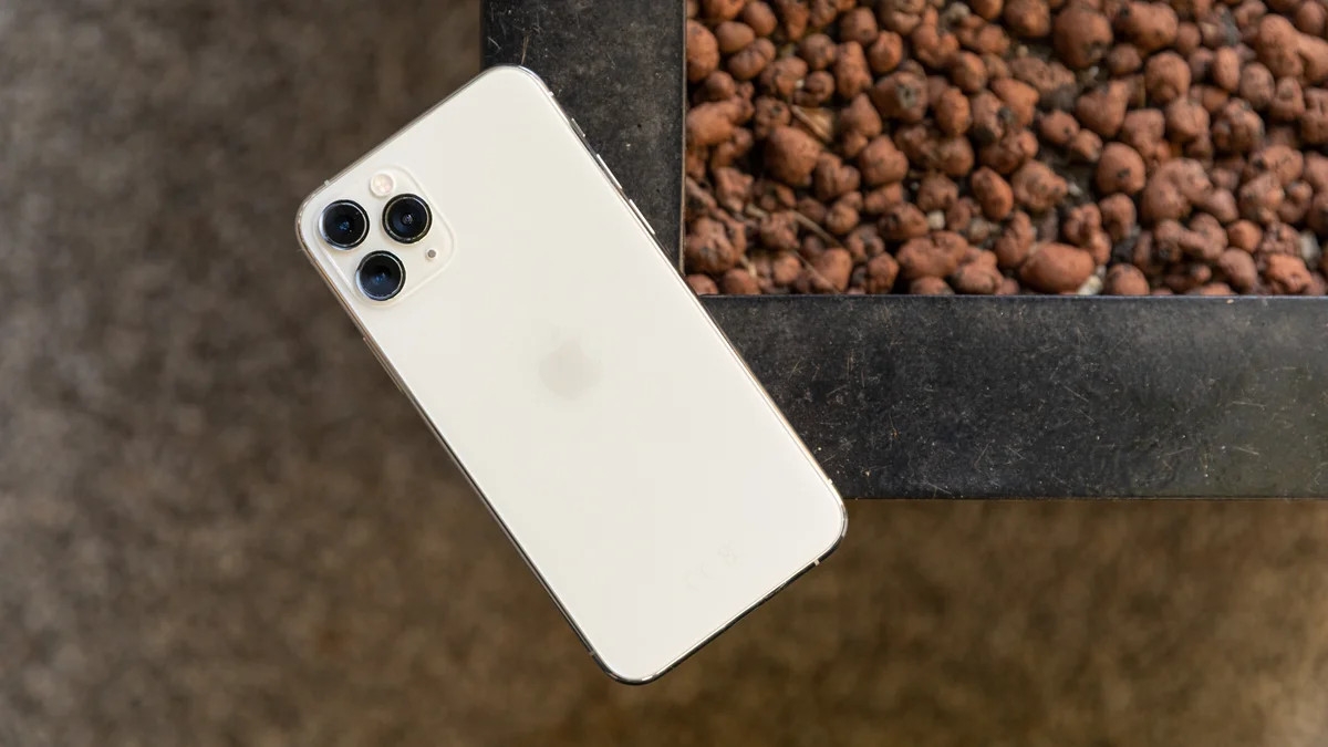 Tìm hiểu dung lượng pin iPhone 11 Pro - hình 4