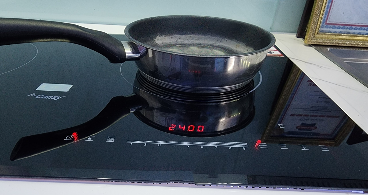 sửa bếp từ canzy 5